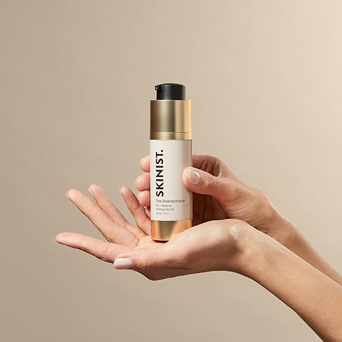 Miniatura 8 de El suero reafirmante de ácido hialurónico y retinol The Overachiever - Fórmula nocturna antienvejecimiento e hidratante