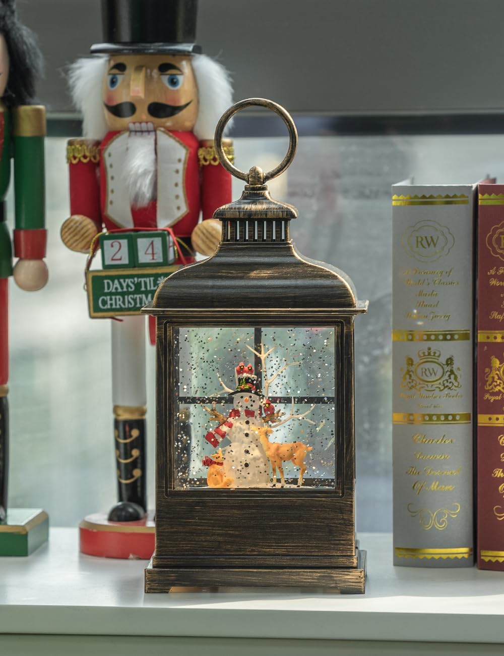 SUNFACE 10.5 "Christmas Music Snowball, Snowman and Reindeer Scene, Spinning Snowflakes, with Timer, Will Sing, Flashing Water Lights, USB/Battery