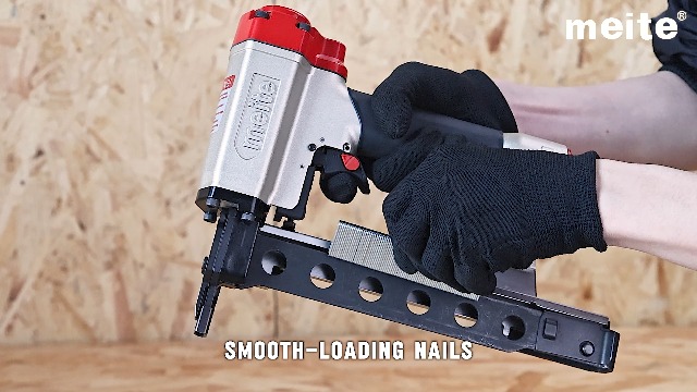 Image of meite 18 Gauge 1 /4-Inch Narrow Crown Staples, 1-1 /4-Inch Length Heavy Duty Galvanized Upholstery Staples for Electric or Pneumatic Narrow Crown Stapler Guns (4,000 PCS) (Pack of 2)