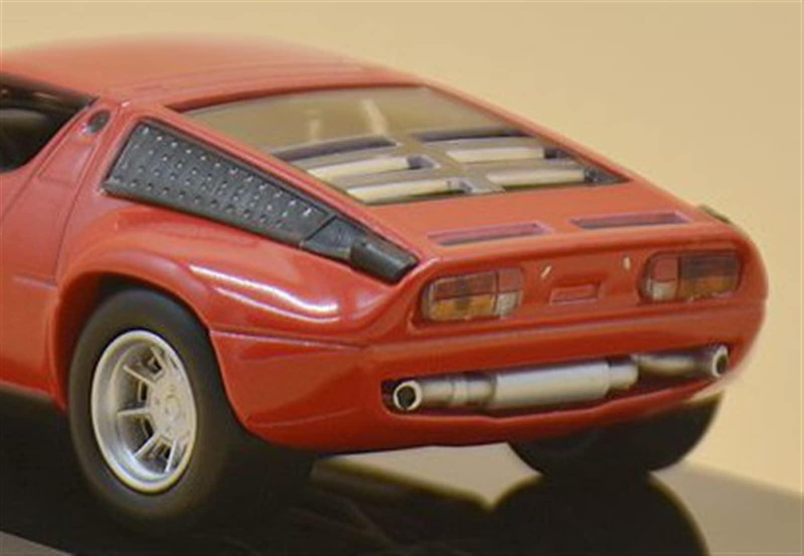 マセラティ模型 Amazon.co.jp: 車のモデル 1/43 マセラティボラクラシックレッド