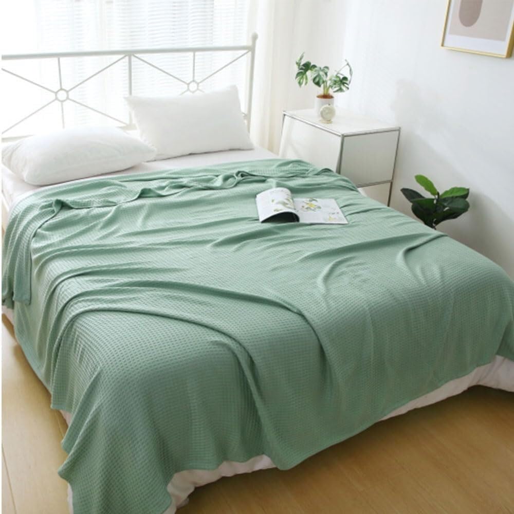 Lightweight Sofa Blanket – Cooling Fibre, Soft(Light Green,230x270cm)