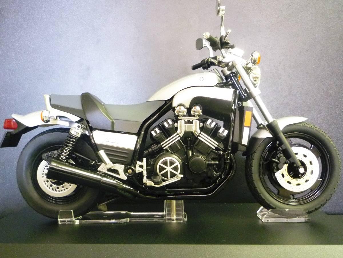Amazon.co.jp: 1/12 ヤマハ V-MAX YAMAHA Vmax ニューシルバー
