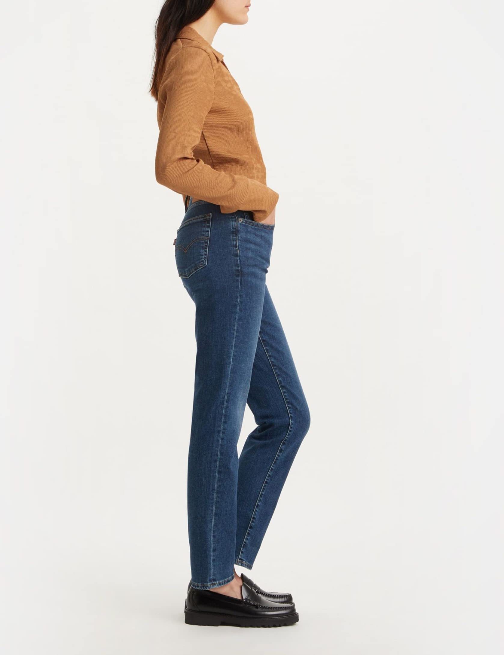 Levi's Levi's 724 High Rise Straight Women's Straight Jeans in use