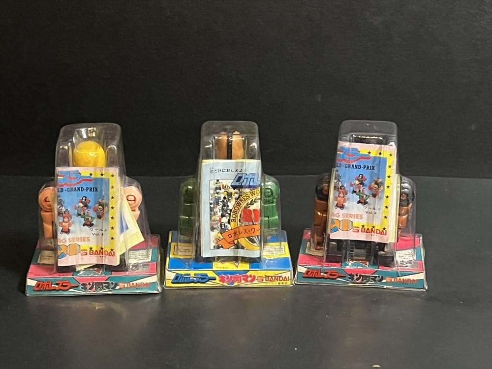 キン肉マン80年代ヴィンテージ　陶器製の激レアのフィギュア 年代物 昭和レトロ ラーメンマン キン肉マン ローラー付き フィギュア
