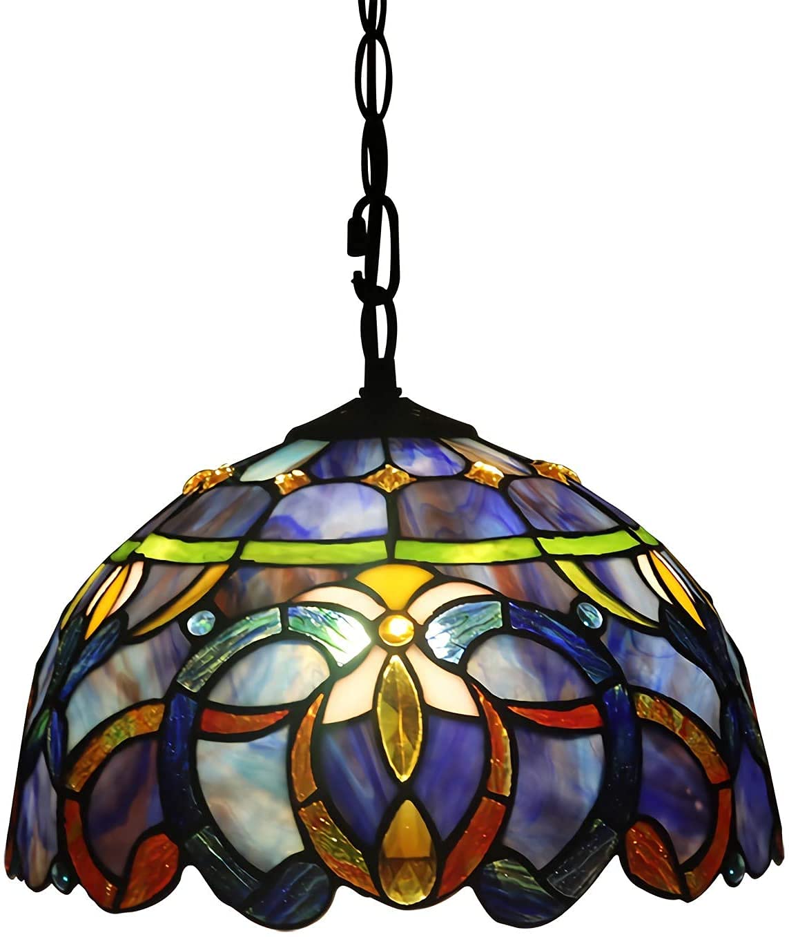 Plafonniers en vitrail vintage pour illuminer une chambre chaleureuse