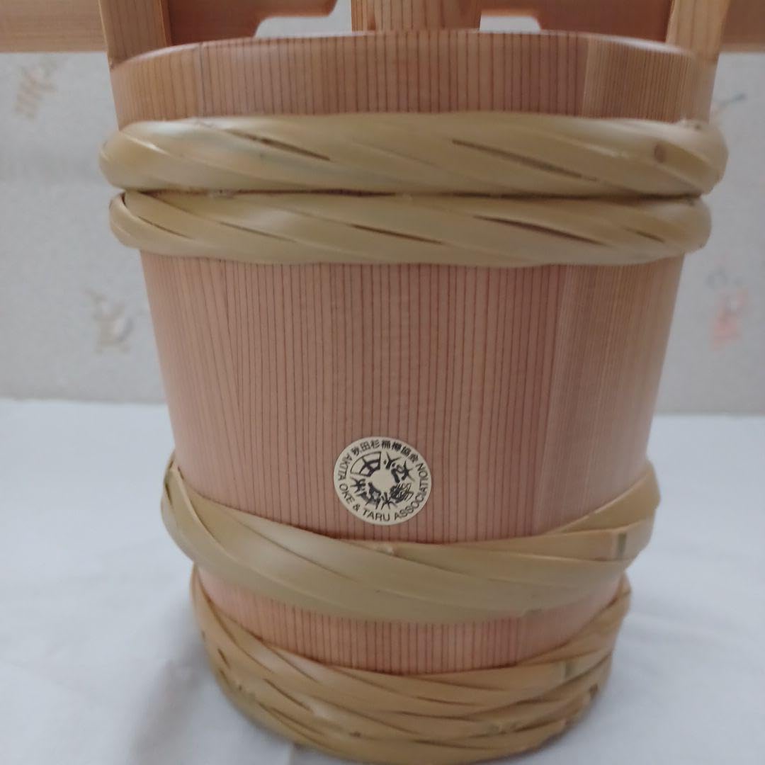 伝統的工芸品天然秋田杉5合入 祝樽 Amazon.co.jp: 伝統的工芸品天然秋田杉5合入 祝樽 : ホーム