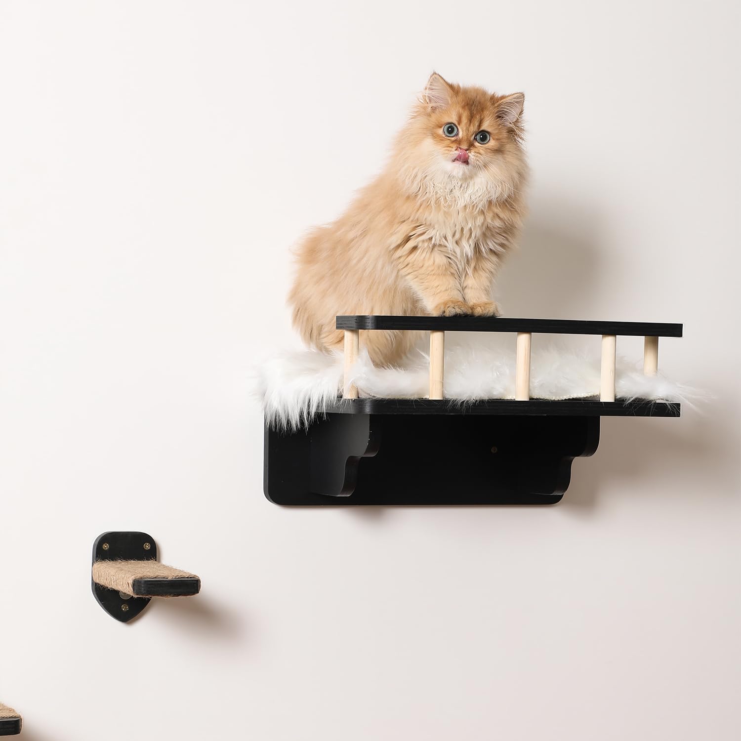 Katzen-Wandregal mit 3 Stufen und Plüschbezug für Hauskatzen, Schwarz