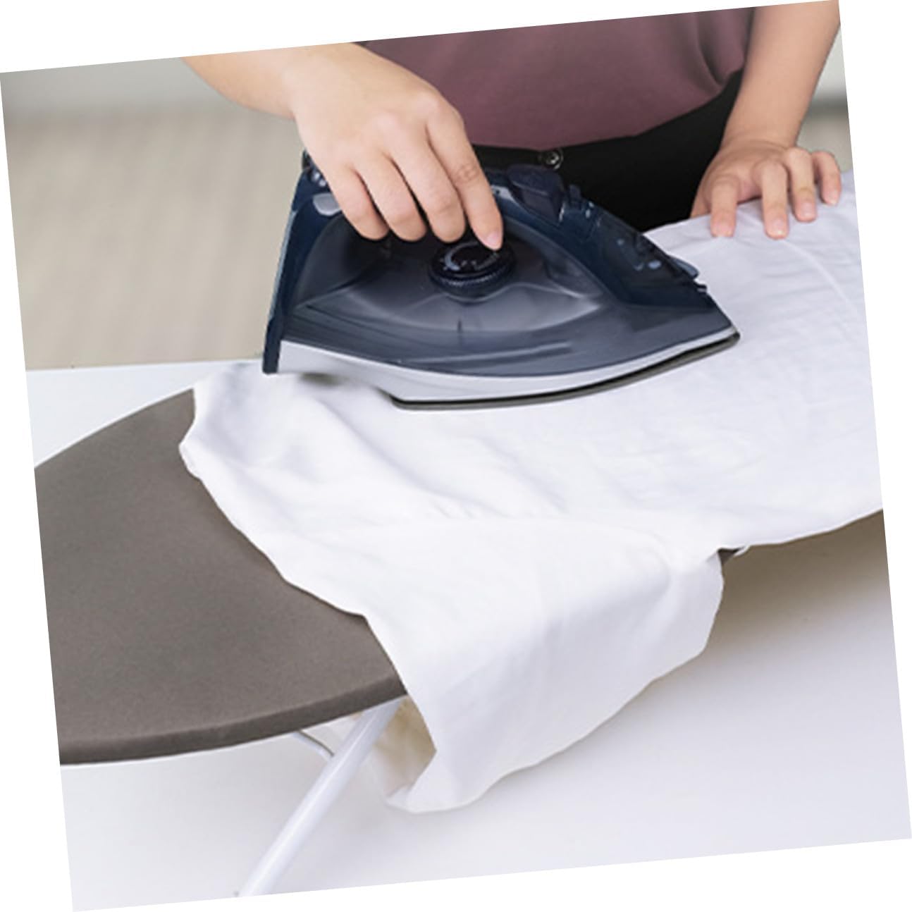 Tabletop Ironing Board Foldable Portable Household Ironing Rack Small Size with Heat-Resistant Cover for Home Clothes Pressing