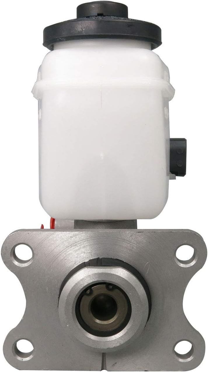 Brake Master Cylinder fit for 1993 1994 1995 Toyota Pickup 2.4 3.0L DLX SR5 Base