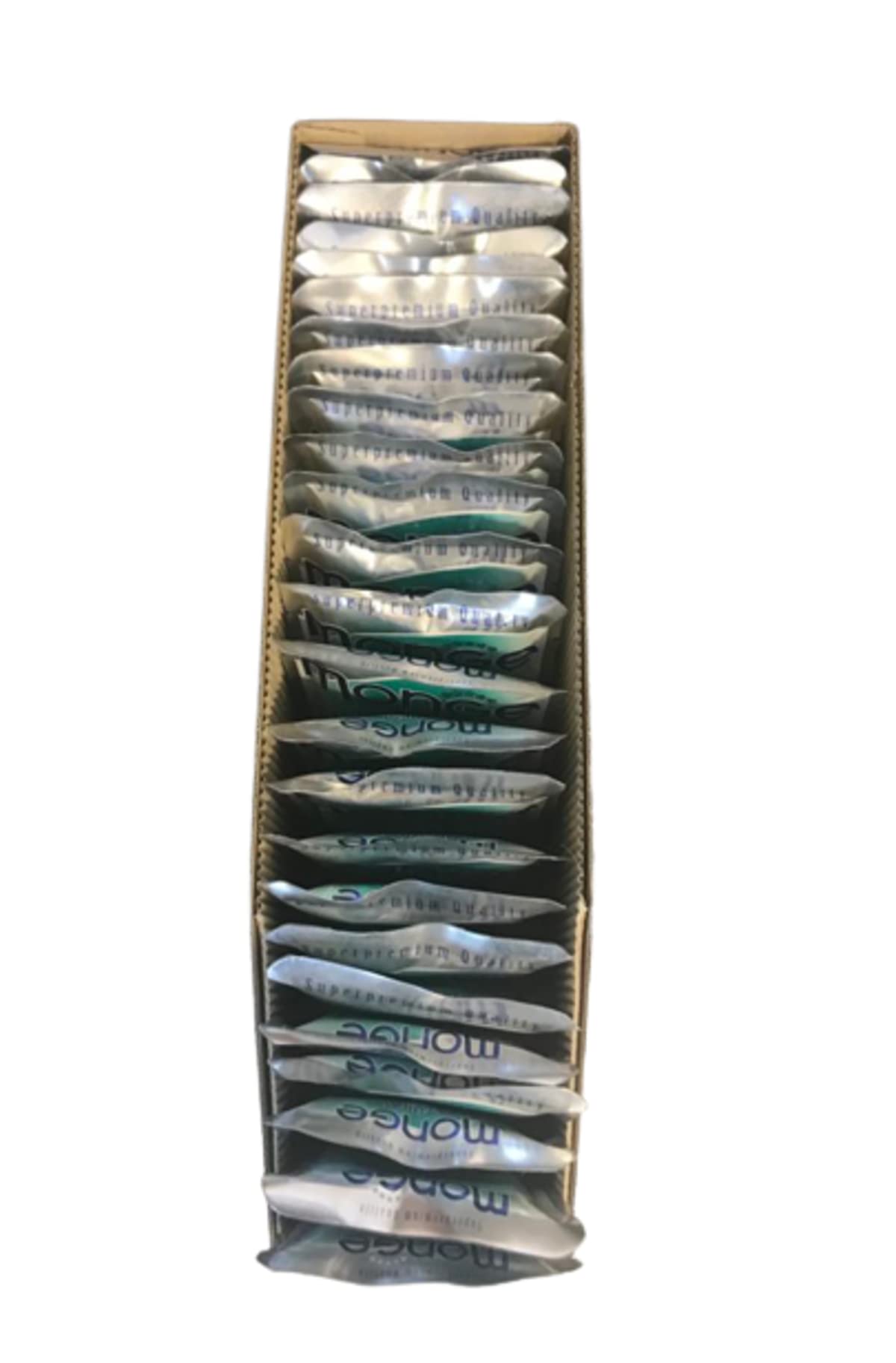 Monge Natural Supremium quality Mokre jedzenie dla dorosłych kotów smak Tuńczyk z Wątróbki z kurczaka gotowane na parze. Opakowanie 24 saszetek (1 saszetka = 80 gr.) Bez barwników i konserwantów