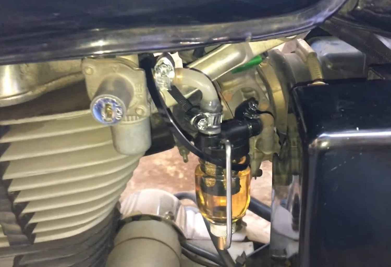 Meenu Arts Magnetic Glass Petrol Filter with Tube Compatible for Royal Enfield Classic All Models - Image 3 thumbnail