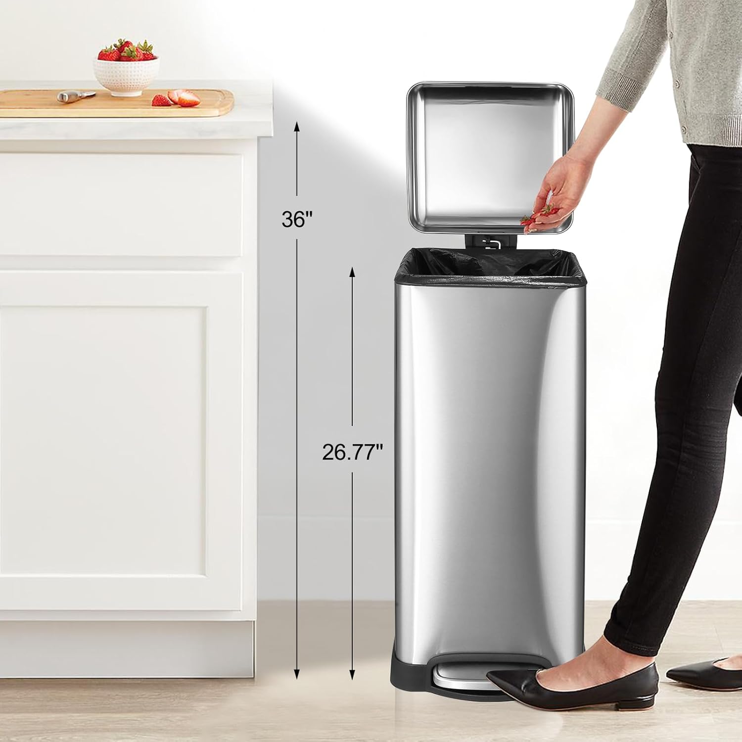 8 Gal/30l Trash Can, Stainless Steel Slim Garbage Can with Soft-Close Lid & Removable Plastic Inner Buckets, Narrow Waste Bin for Office Bedroom, Kitchen Rubbish Bin - Silver