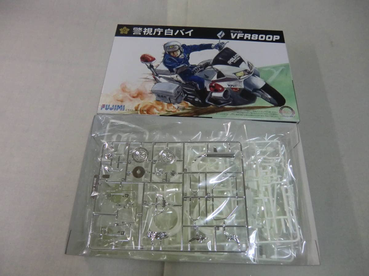 Amazon.co.jp: 1：12 警視庁白バイ Honda