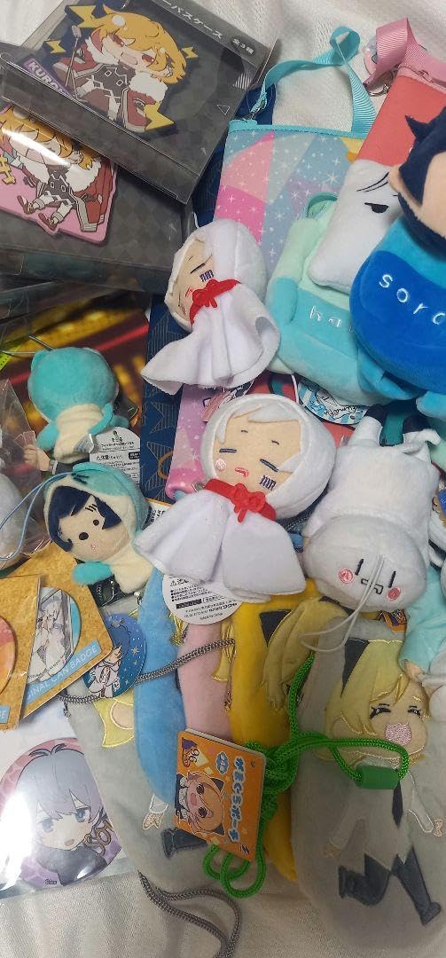 歌い手さん グッズ バラ売りOK‼️】歌い手さんグッズ 17点セット 閲覧