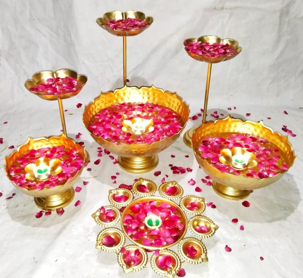ZM Handcrafted Taj Urli Floating Flower Set | Hammered Taj Set with Stand | Urli with Bowl for Living Room | Pooja Diya, Diwali, Christmas, Festival Decor Set of 9 Pcs with Diya Urli Free (B0DJ5RGC9X) Amazon Price History, Amazon Price Tracker