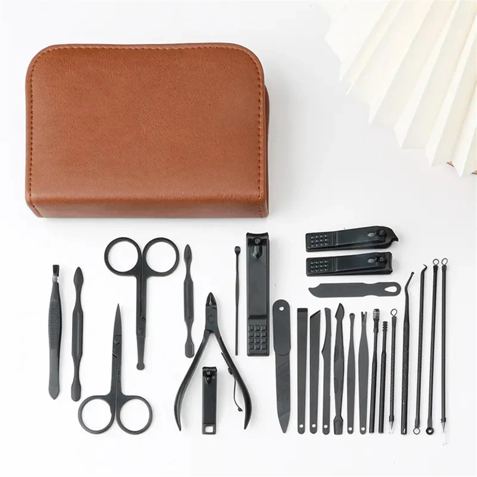 Zestaw do manicure Zestaw do manicure 26 w 1 Profesjonalny zestaw obcinania paznokci ze stali nierdzewnej, narzędzia pielęgnacji z luksusowym etui podróżnym Podróż