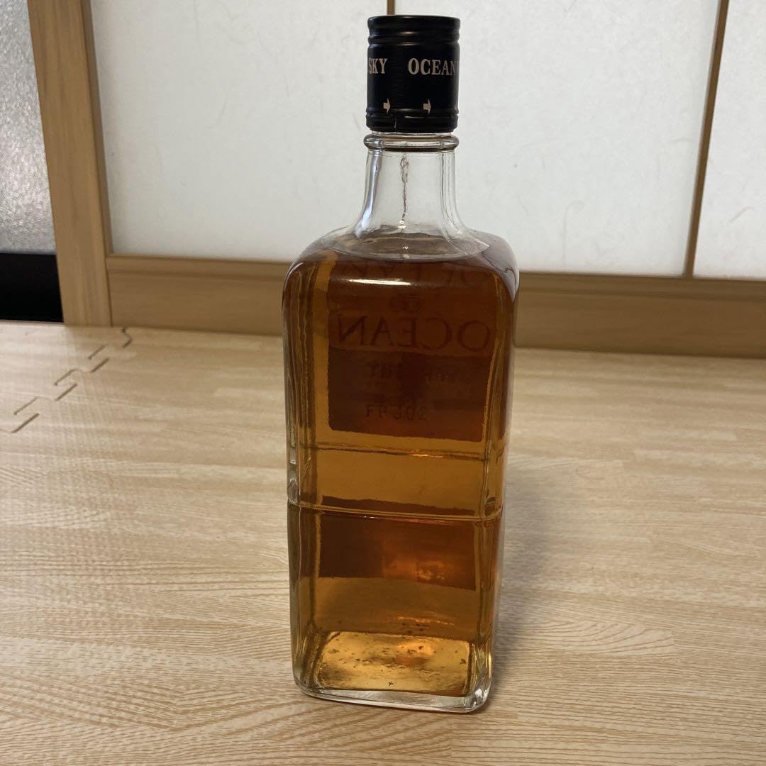 Amazon.co.jp: レア古酒 オーシャンウイスキー M&S OCEAN : おもちゃ 