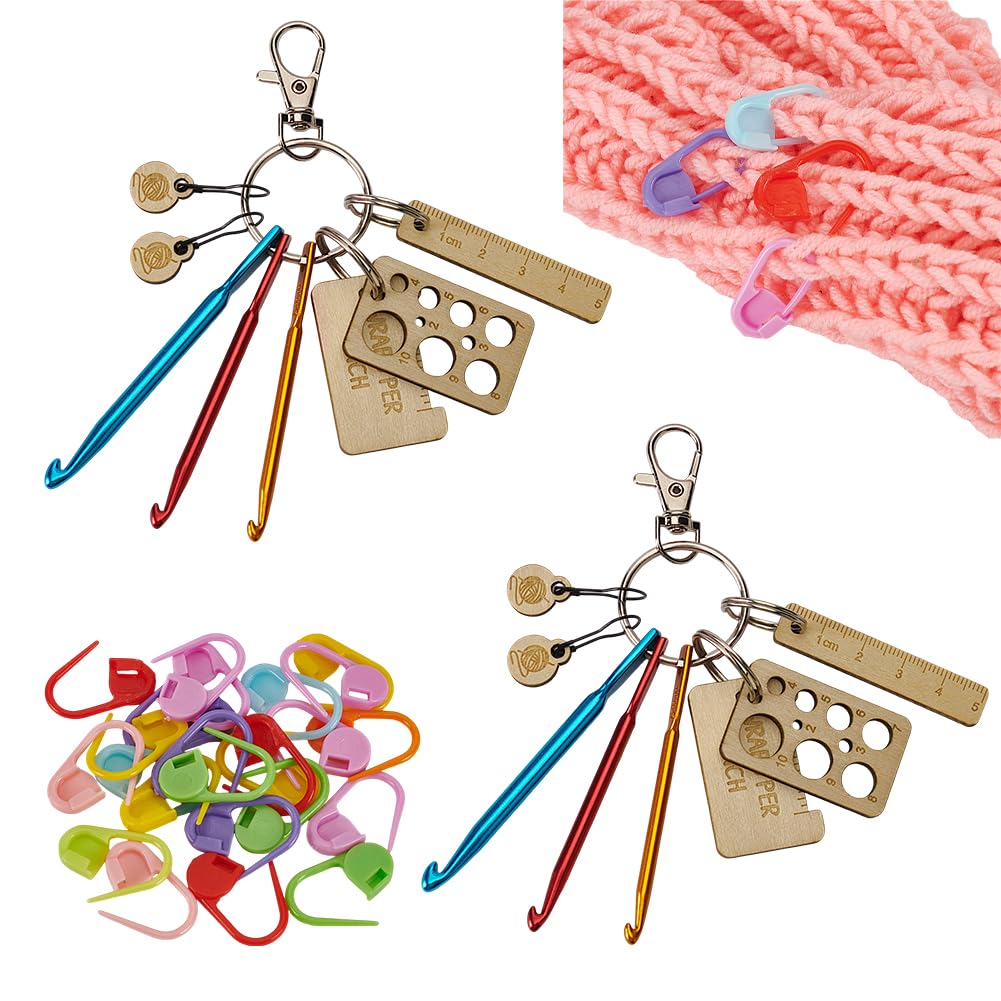 TIESOME Lot De 9 Porte-clés Au Crochet - 3/4/5 Mm - Avec 10 Stylos Colorés En Plastique - Marqueurs - Boucle - Pour Tricot Et Bricolage