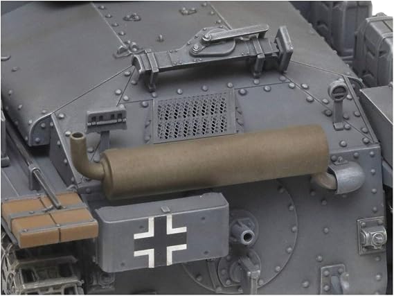 TAMIYA 300035369 1:35 German Panzerkampfwagen 38(t) version E/F (1), faithful copy, model making, plastic kit, crafts, hobby, bonding, plastic kit, assembly, unpainted