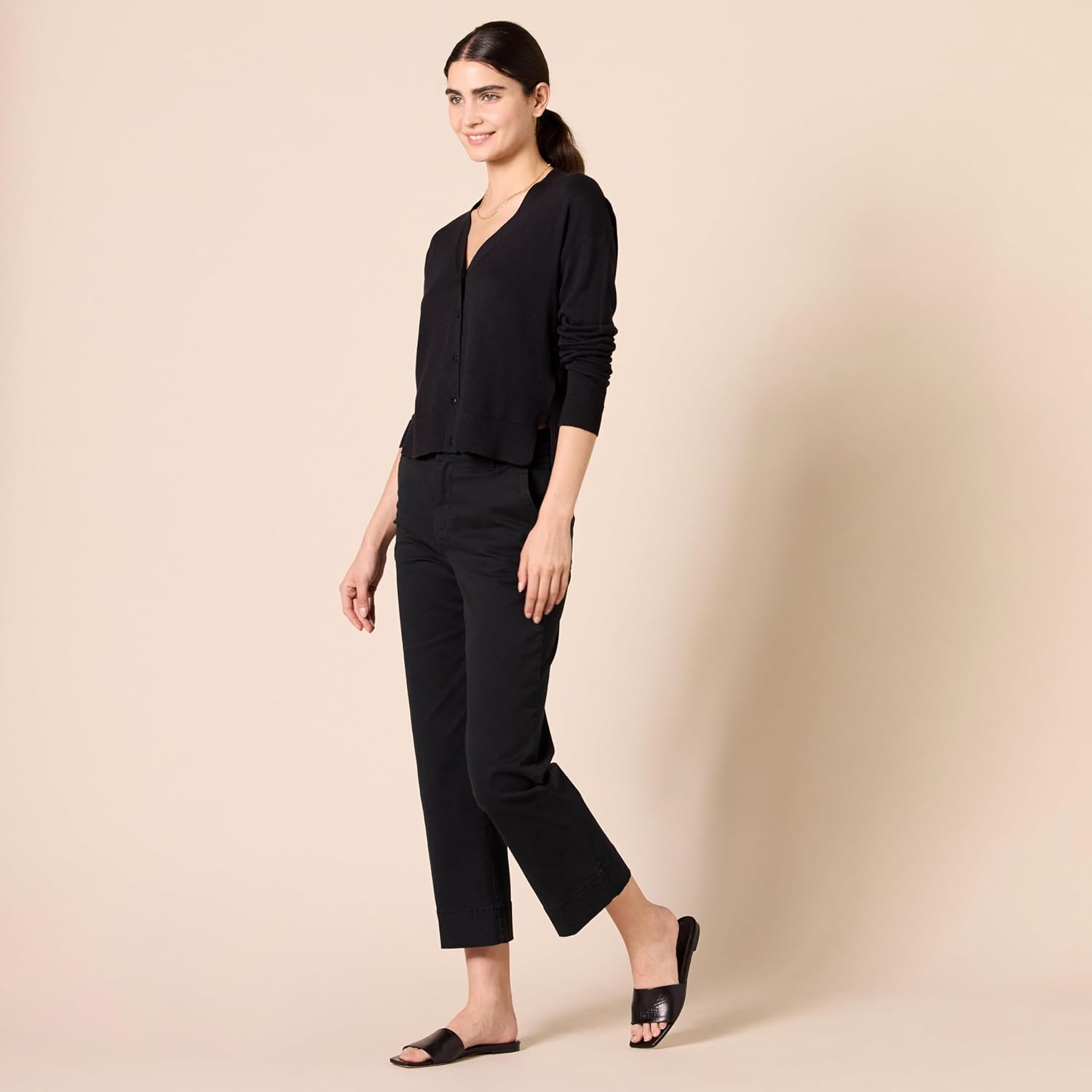 Amazon Essentials Womens V-Neck Lightweight Cropped Relaxed-Fit Cardigan Sweater - Image 5