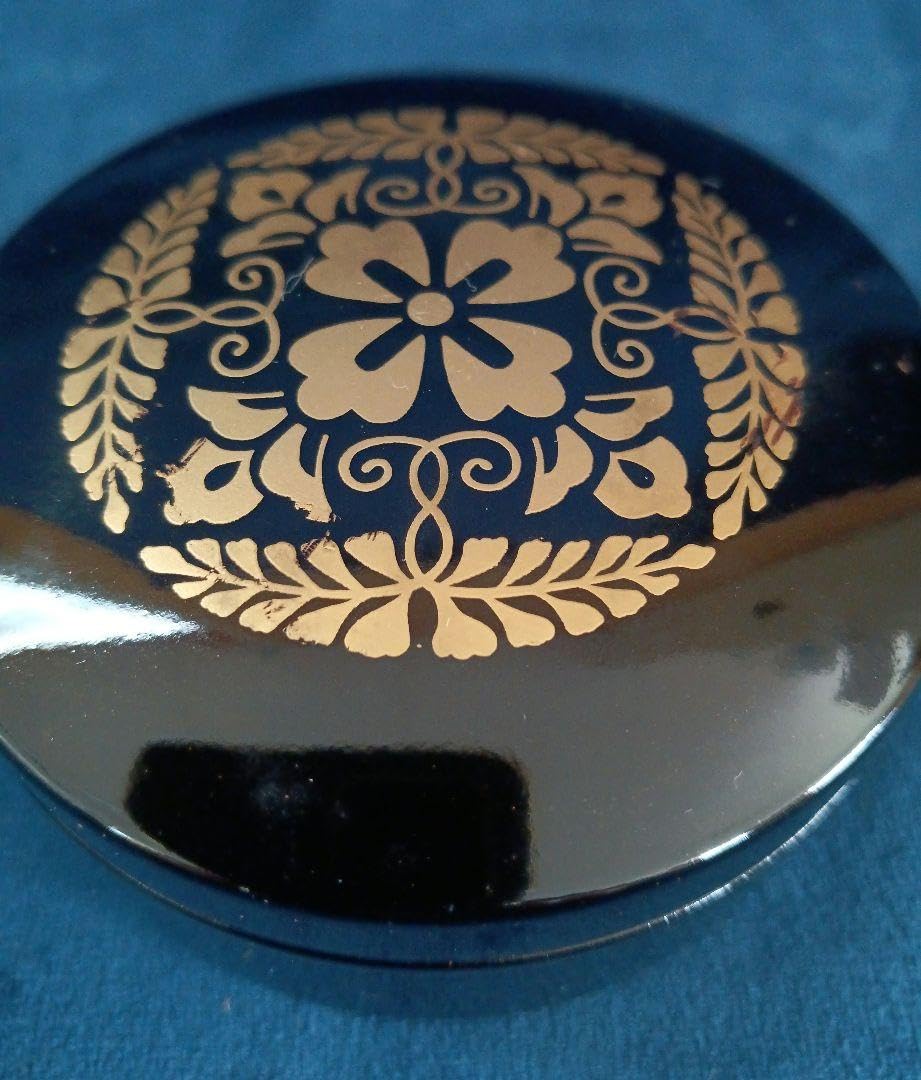 Amazon.co.jp: 本金蒔絵 切立香合 2.5寸 御香付セット 八ッ藤