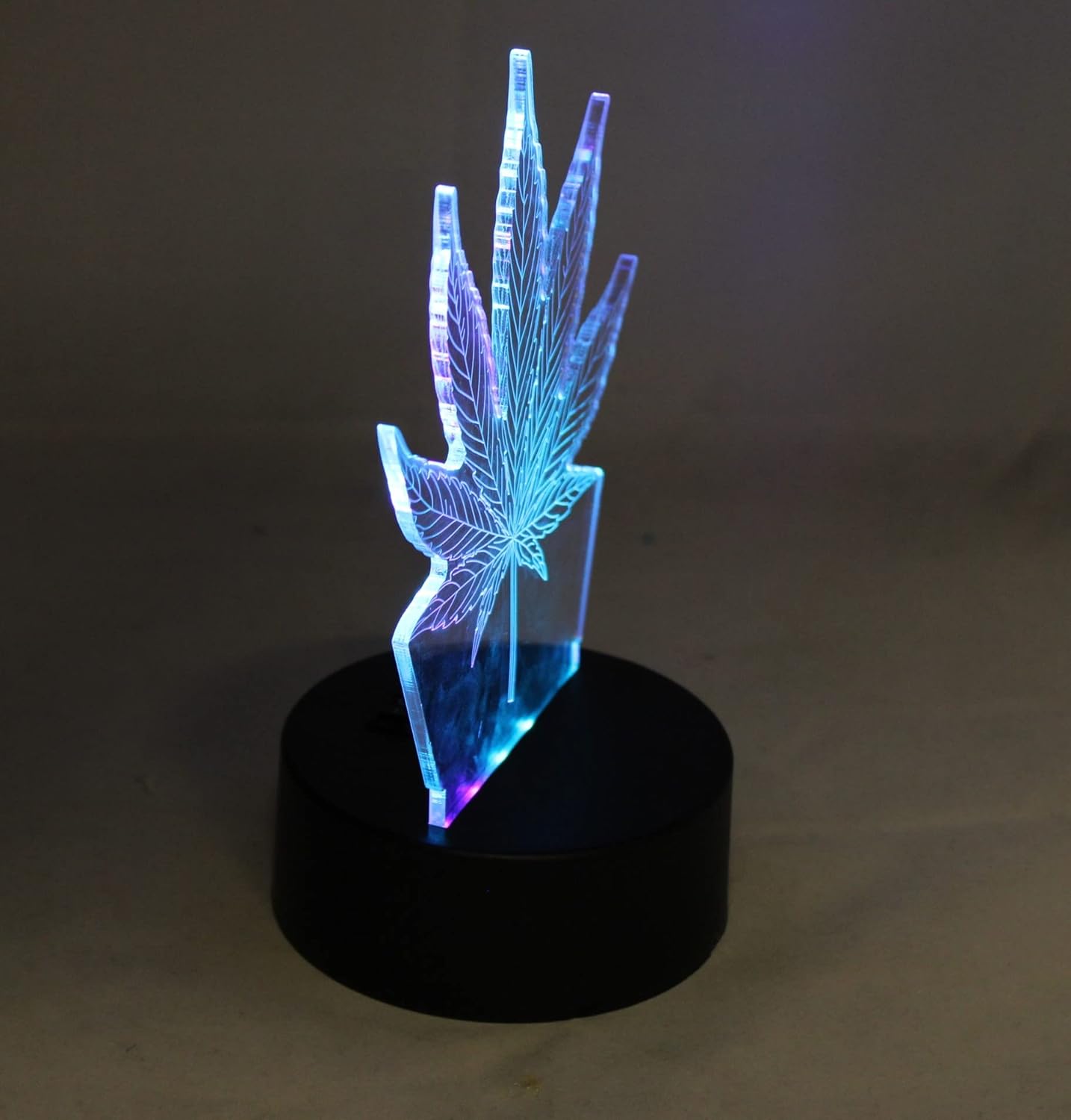Dependable Industries 3D Marijuana Leaf Weed LED 7 Color Changing Table Night Light Optical Visual Illusion Lamp Acrylic 420