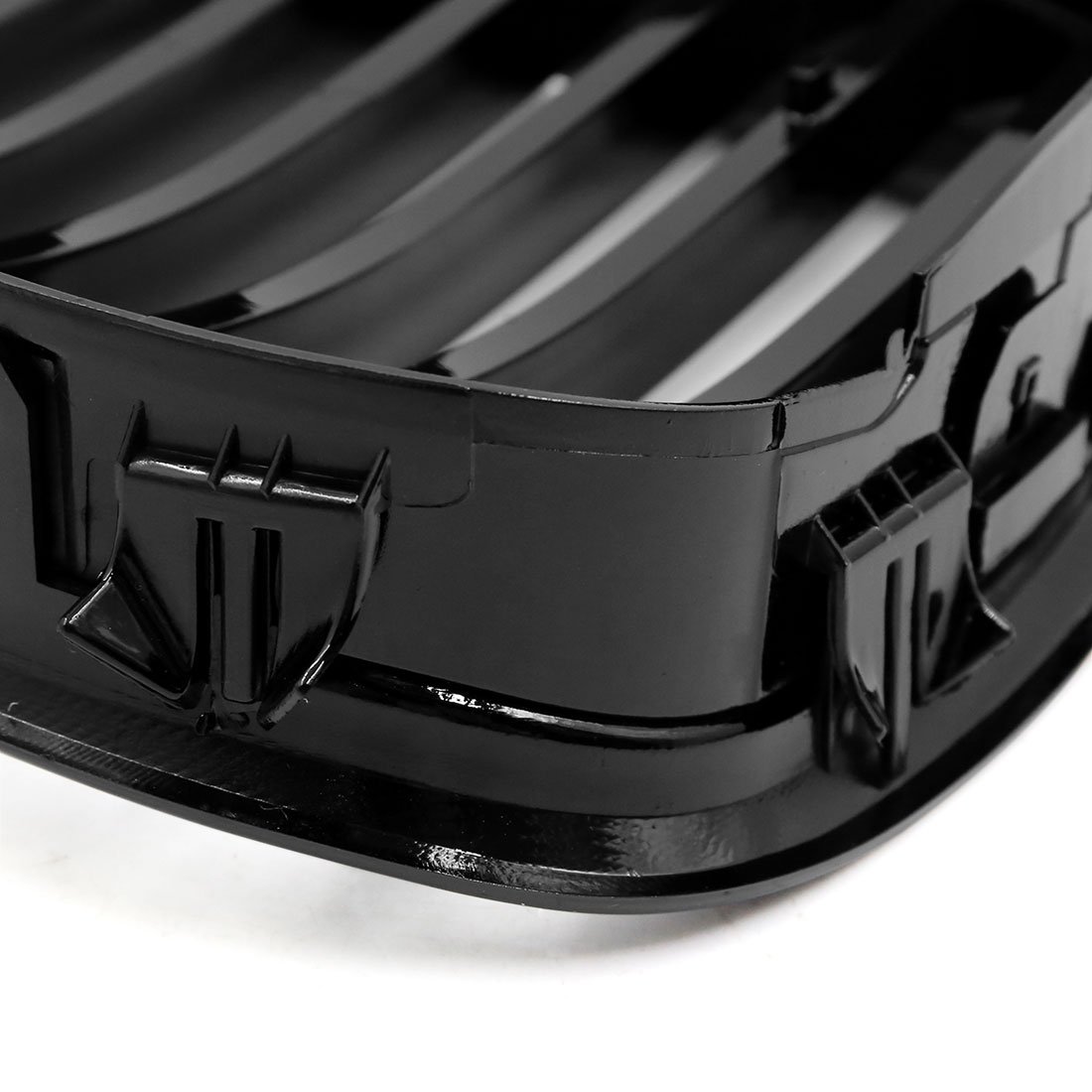 uxcell 2pcs Glossy Black Front Kidney Grille Grill for BMW E39 1999-2003 5 Series 528i 540i 4-Door