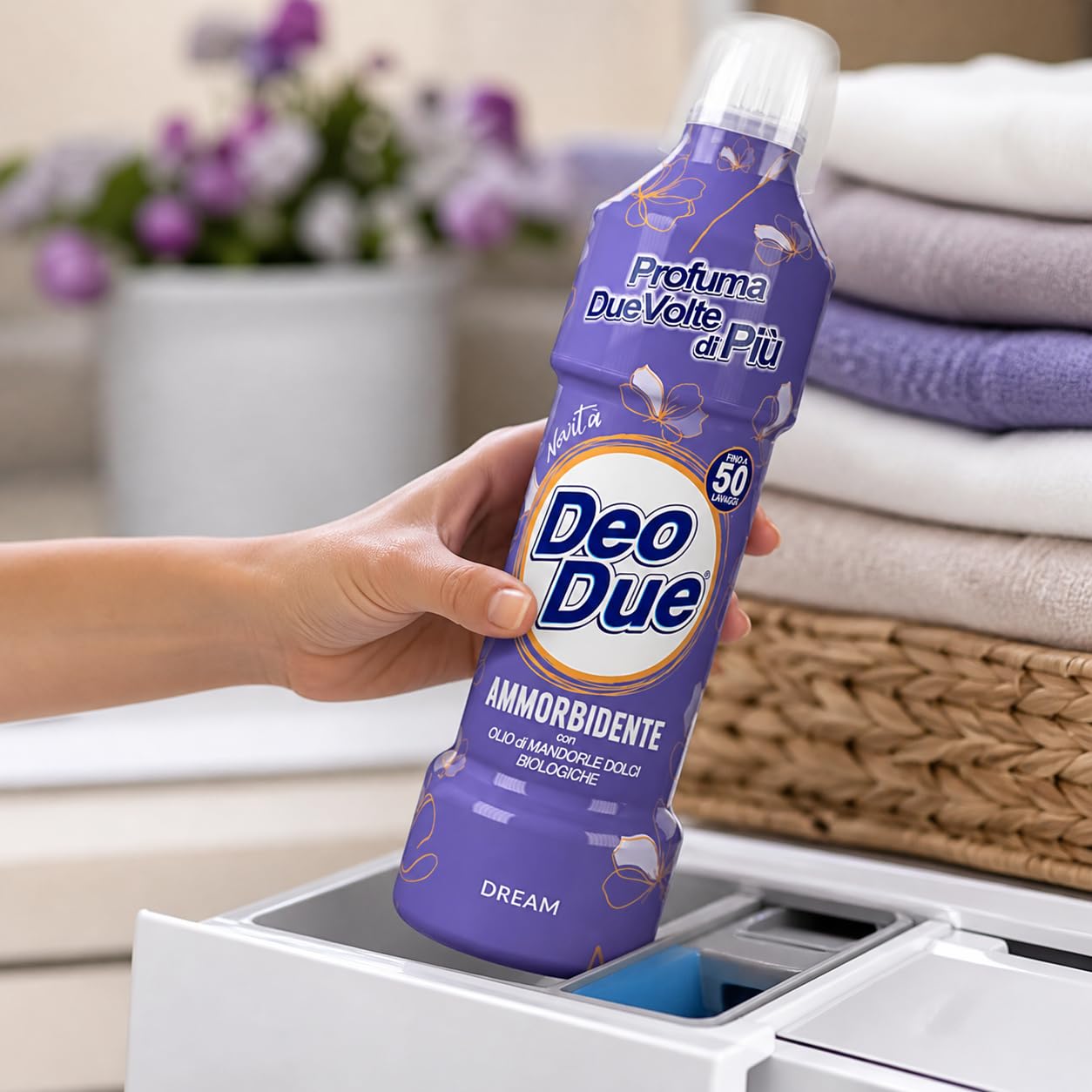 Ammorbidente Concentrato Dream 6 Unita da 1L – Profumo Intenso e Duraturo, con Olio di Mandorle Dolci Biologiche, Fino a 50 Lavaggi, Biancheria Morbida e Fresca a Lungo