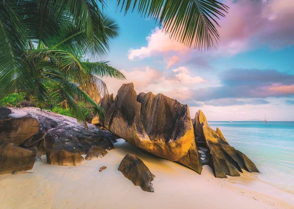 Ravensburger Seychelles 1000 Piece Jigsaw Puzzle for Adults - 12000154 - Handcrafted Tooling, Made in Germany, Every Piece Fits Together Perfectly