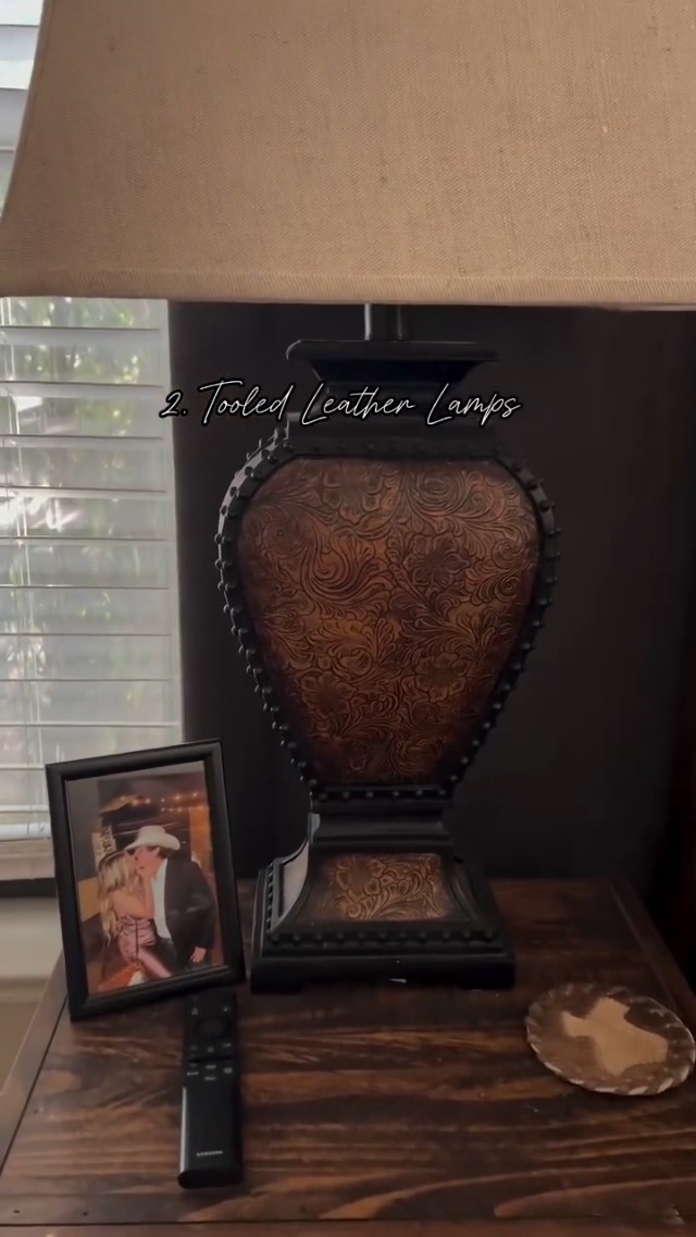 Black Forest Decor Bear Tree Light – Rustic Bark Texture Night Light With Backlit Bear Scene – 7.24” X 4.75” Lodge & Cabin Decor