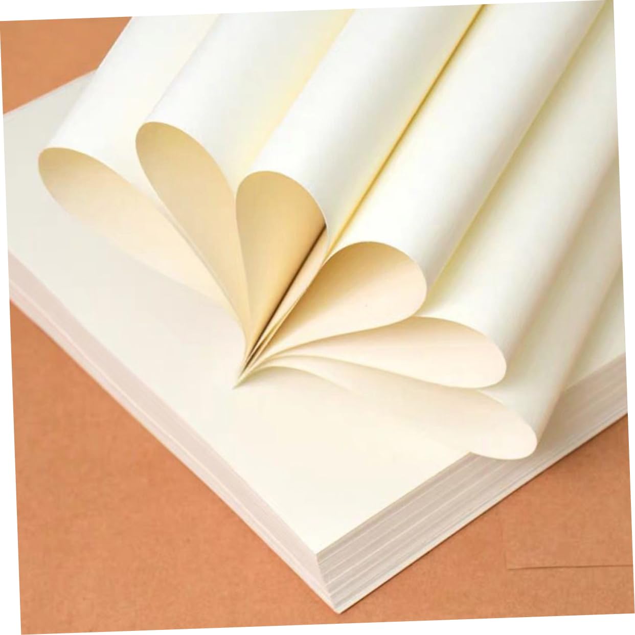 Aquarellpapier A4 100 Blatt Weißes Papier für Malerei | Zeichenblock im Großpack, Glatte Oberfläche, Robuste Qualität für Sauberes Arbeiten