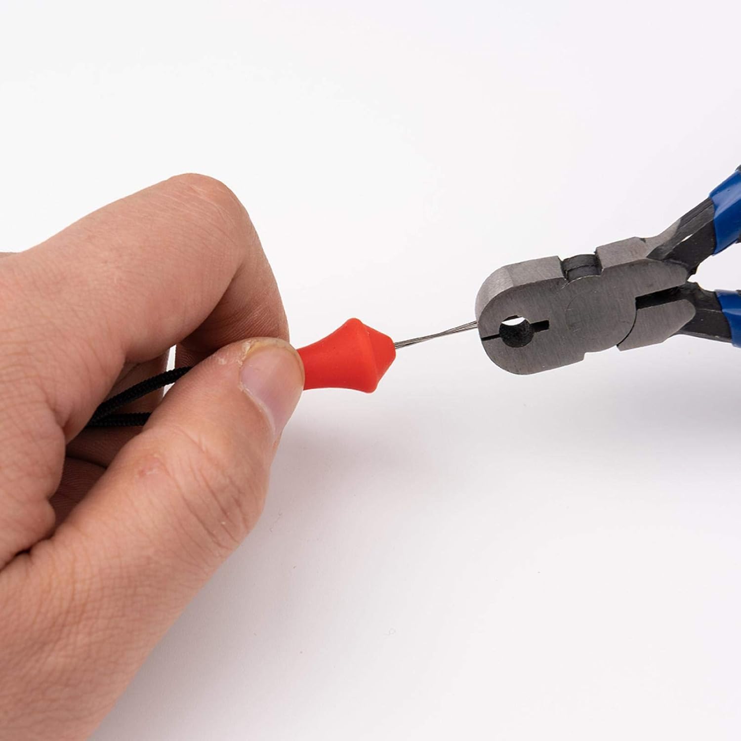 LOKHEIRA ARCHERY Silicone Finger Tab for Archery Bowstring Quickshot Guard Finger Saver for Hunting or Bowfishing(Red) : Sports & Outdoors