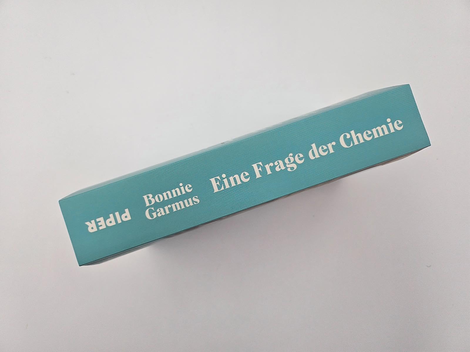 Eine Frage der Chemie: Roman | Der SPIEGEL-Bestseller #1 Taschenbuch
