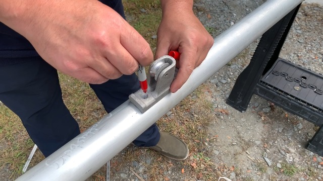 Puleggia Singola In Alluminio Per Montaggio Verticale Su Asta Bandiera – Gettysburg Flag Works - Foto 3