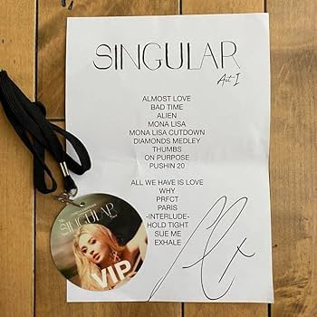 ラスト1点！ Sabrina Carpenter 直筆サイン ラミネートのセット ラスト1点！ Sabrina Carpenter 直筆サイン ラミネートのセット