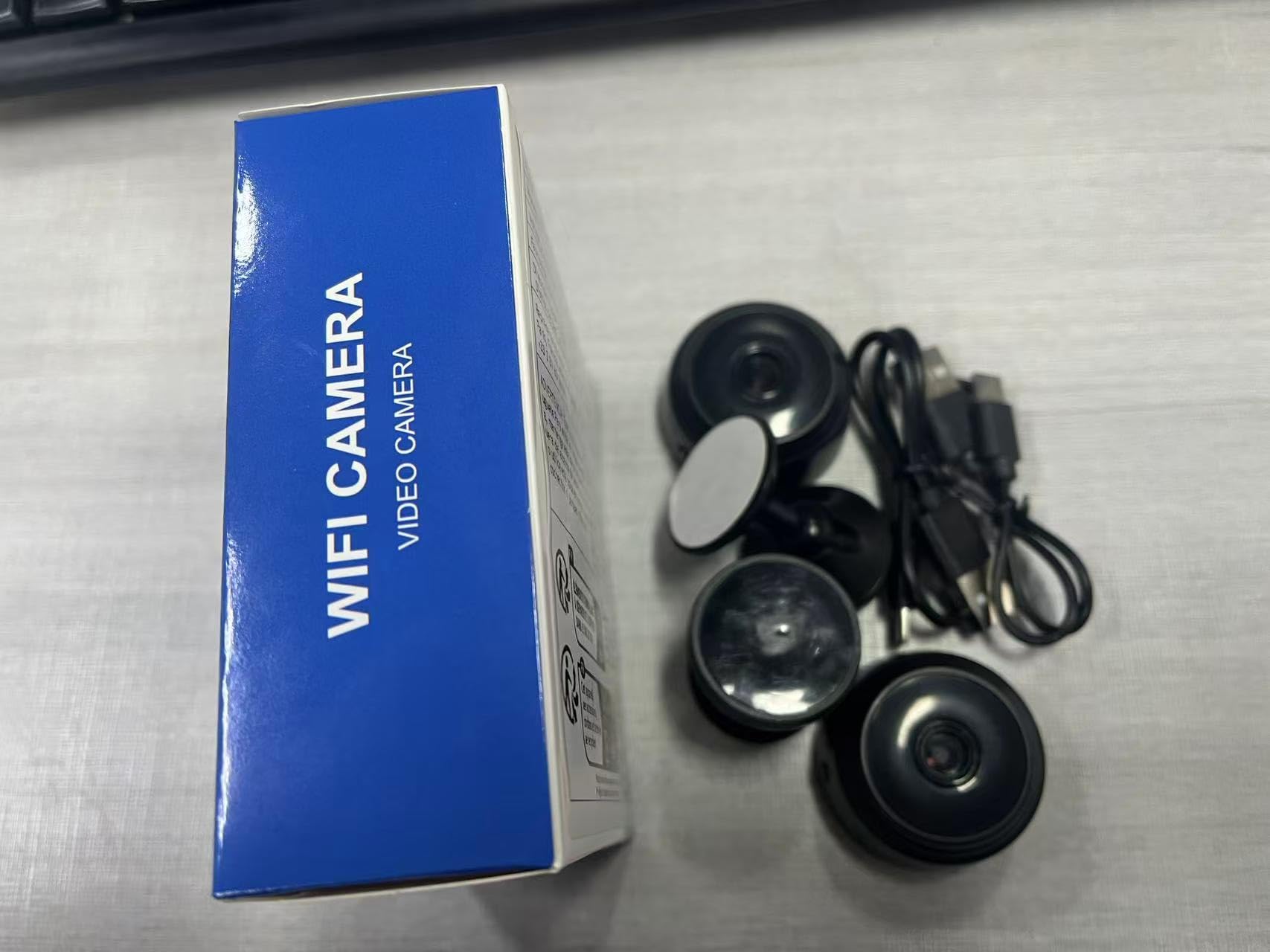 Mini Cámara de Seguridad WiFi, HD 1080P 2026 Mejorada Cámara Oculta para Uso Doméstico, Mini Camaras Espias con Visión Nocturna Interior/Exterior para Bebés, Mascotas L/X2 (Noir, 2 PCS Mini)