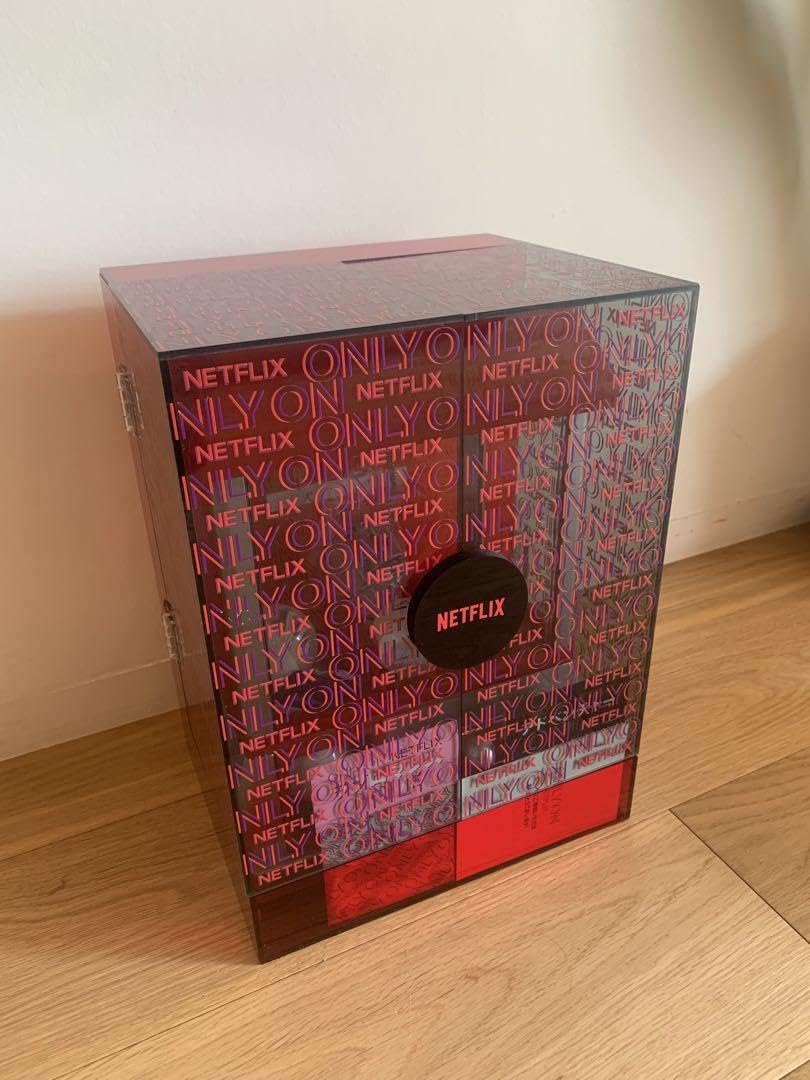 NETFLIX クレーンゲーム型アイテム NETFLIX仕様 クレーンゲーム本体 - メルカリ