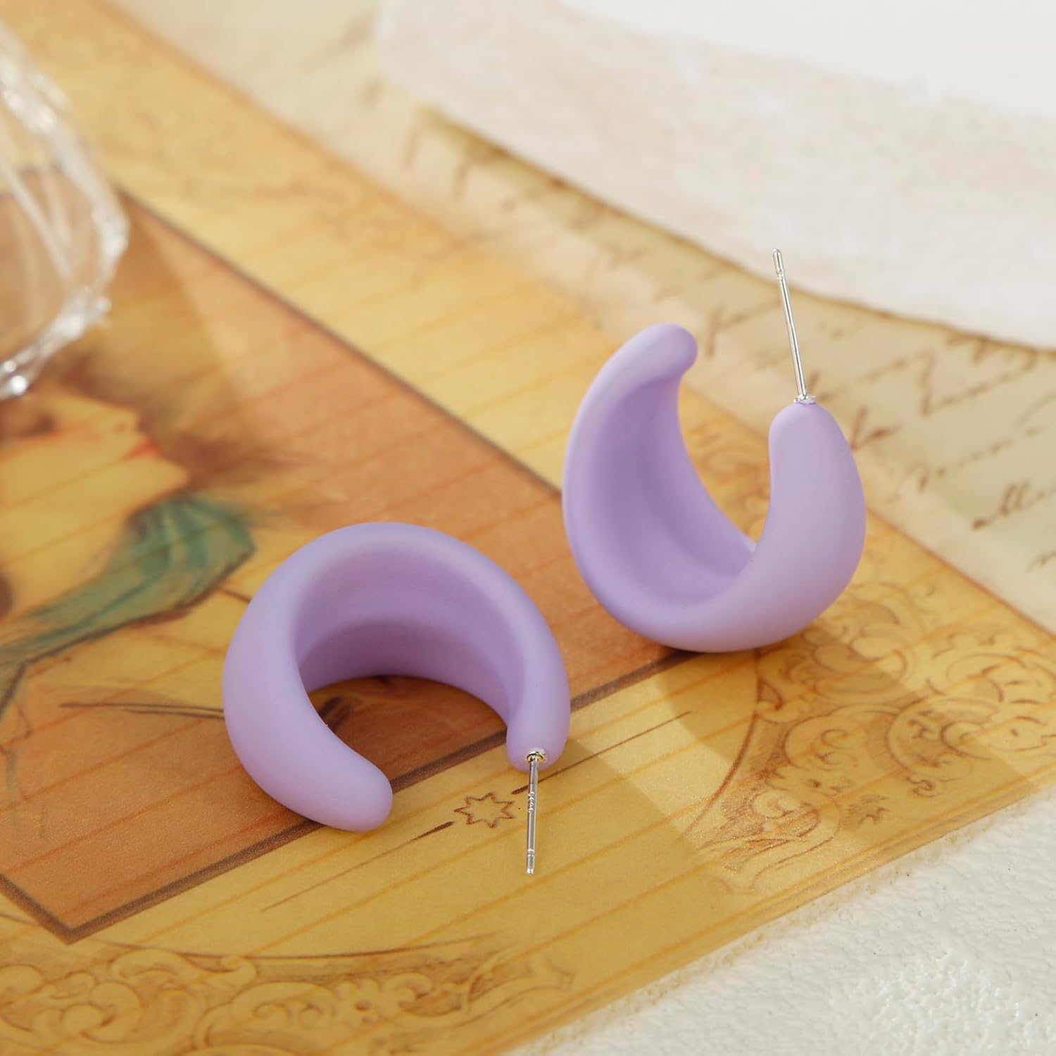 Acrylic Small Round Hoop Earrings, Lightweight Open Hoops Candy Color Hoop Earrings for Women - Image 3