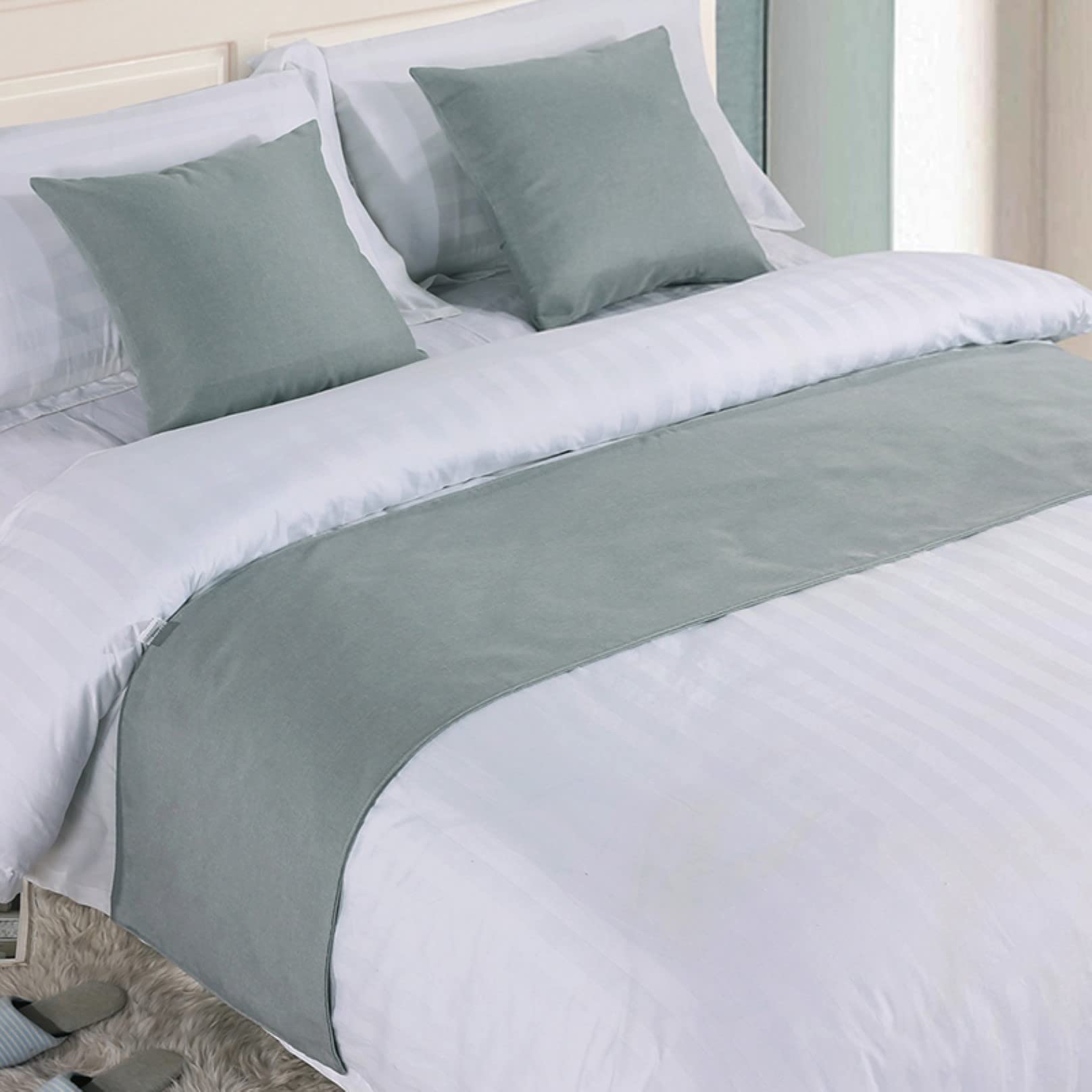 Bed Runner for Foot of Bed Bed Linen Bedspread Solid End Towel Cover Bedding Protection Bed Scarf for Hotel Bedroom Decor, Grey 50 * 180cm
