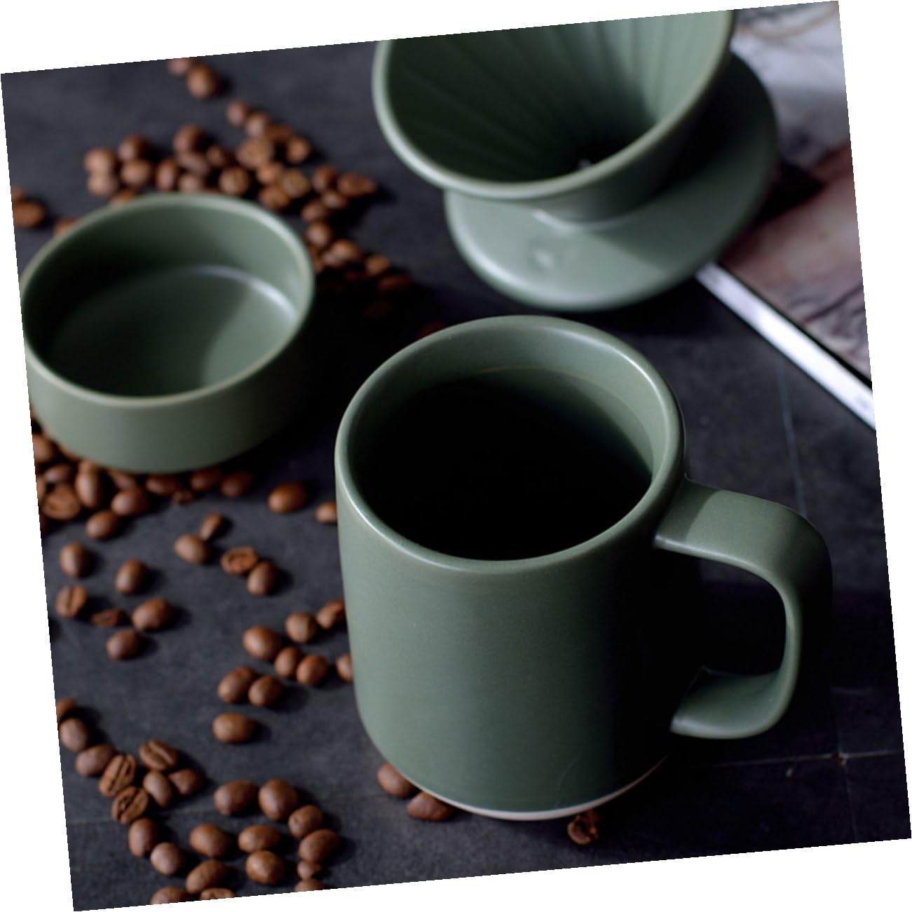 COLLBATH Keramik Kaffeefilterbecher für Handgebrühten Kaffee mit Feiner Filterfunktion und Praktischem Gebrauch im Homeoffice in Grünem Design