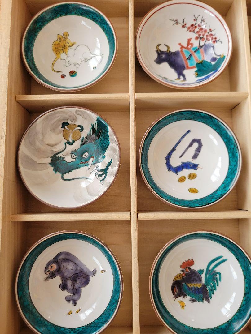 Amazon.co.jp: 九谷焼十二支盃 隆作 : ホーム＆キッチン 