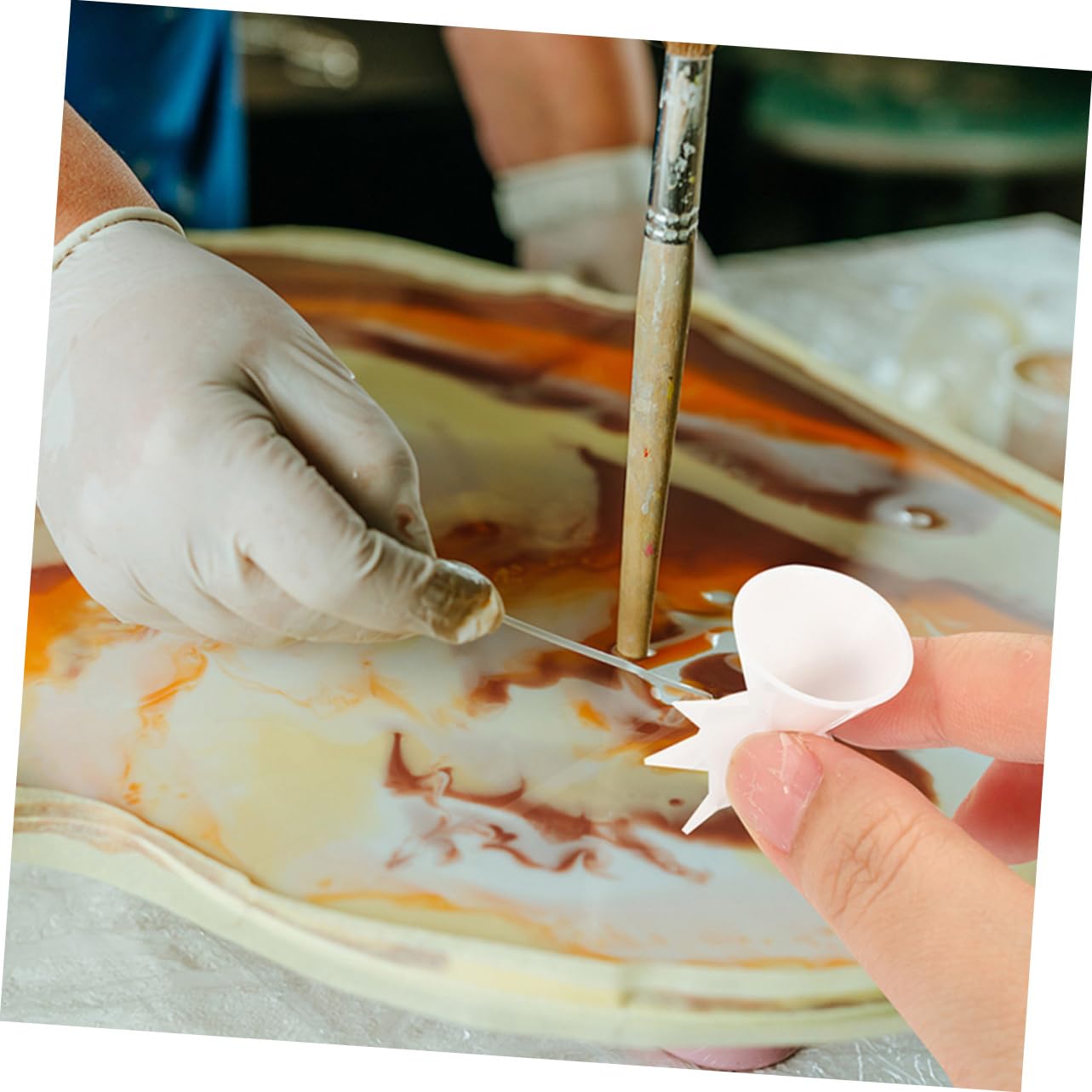 BEBEMOKO Painting Supplies 6pcs Silicone Painting Pouring Cups Pigment Mixing Cups Reusable