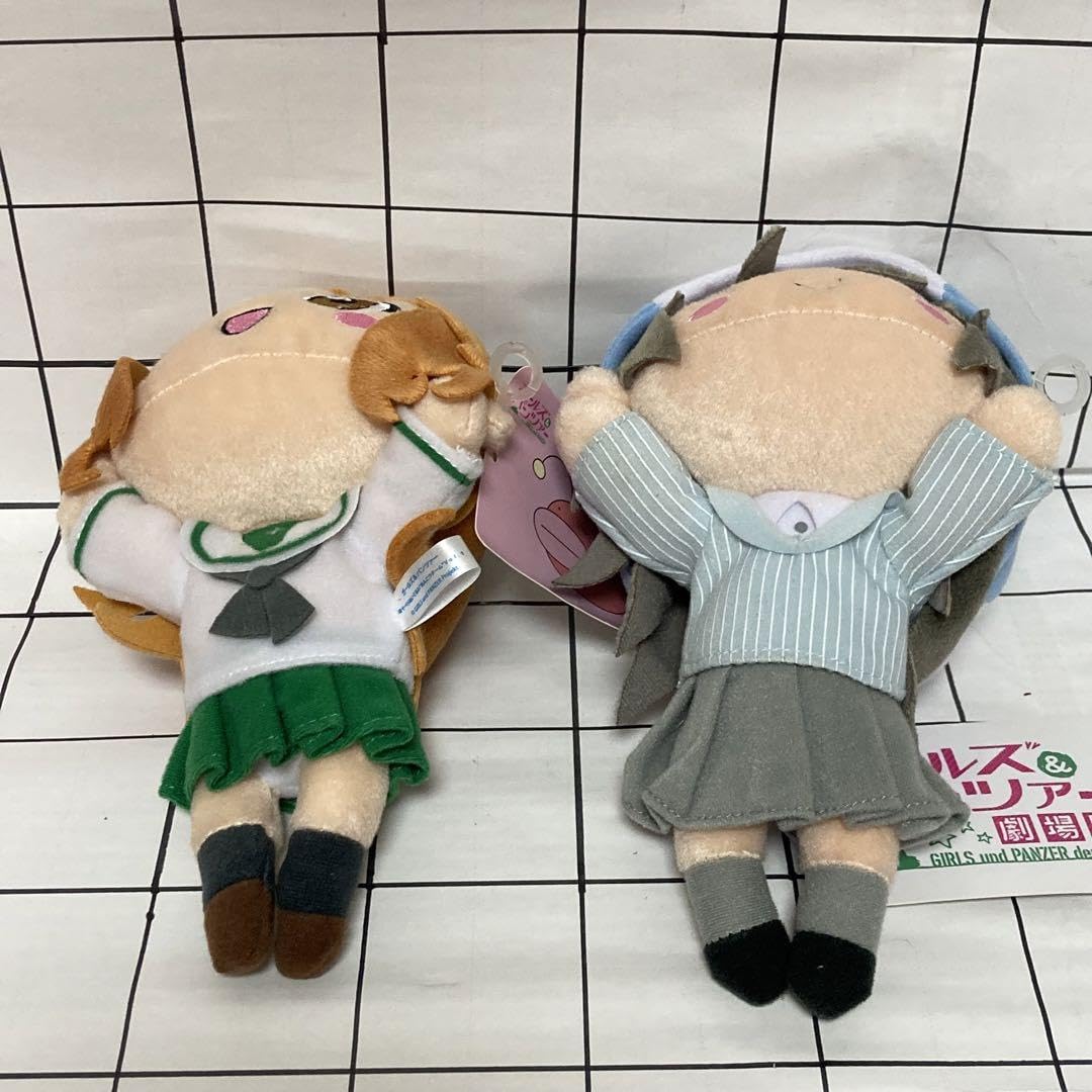 Amazon.co.jp: ガルパン 寝そべりぬいぐるみ 2点セット 武部沙織 ミカ