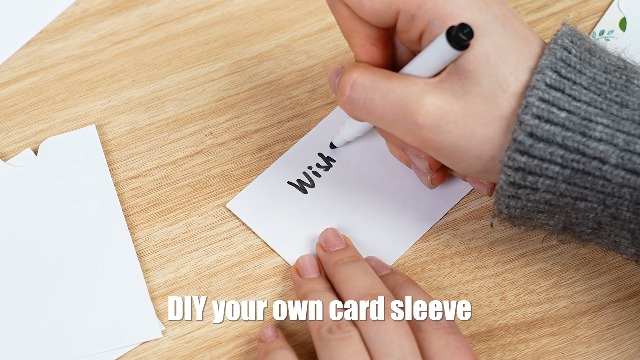 Amazon.com: Thenshop 2000 Pieces Credit Card Sleeves Hotel Key Holder Blank  Gift Envelopes Writable Printable Gift Card Sleeves White Key Sleeve  Protector for Business, 2.4 x 3.5 Inch(White) : Health & Household