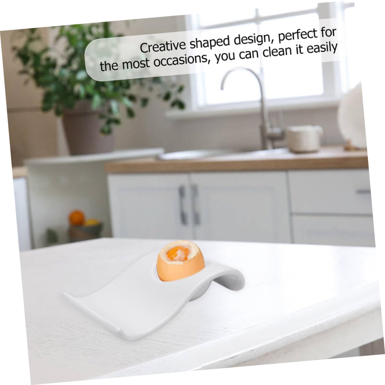 6 Coquetiers en Céramique Blancs, Plateau à Œufs Pratique et Facile à Nettoyer, Design Moderne et Élégant, pour Servir Petit-déjeuner