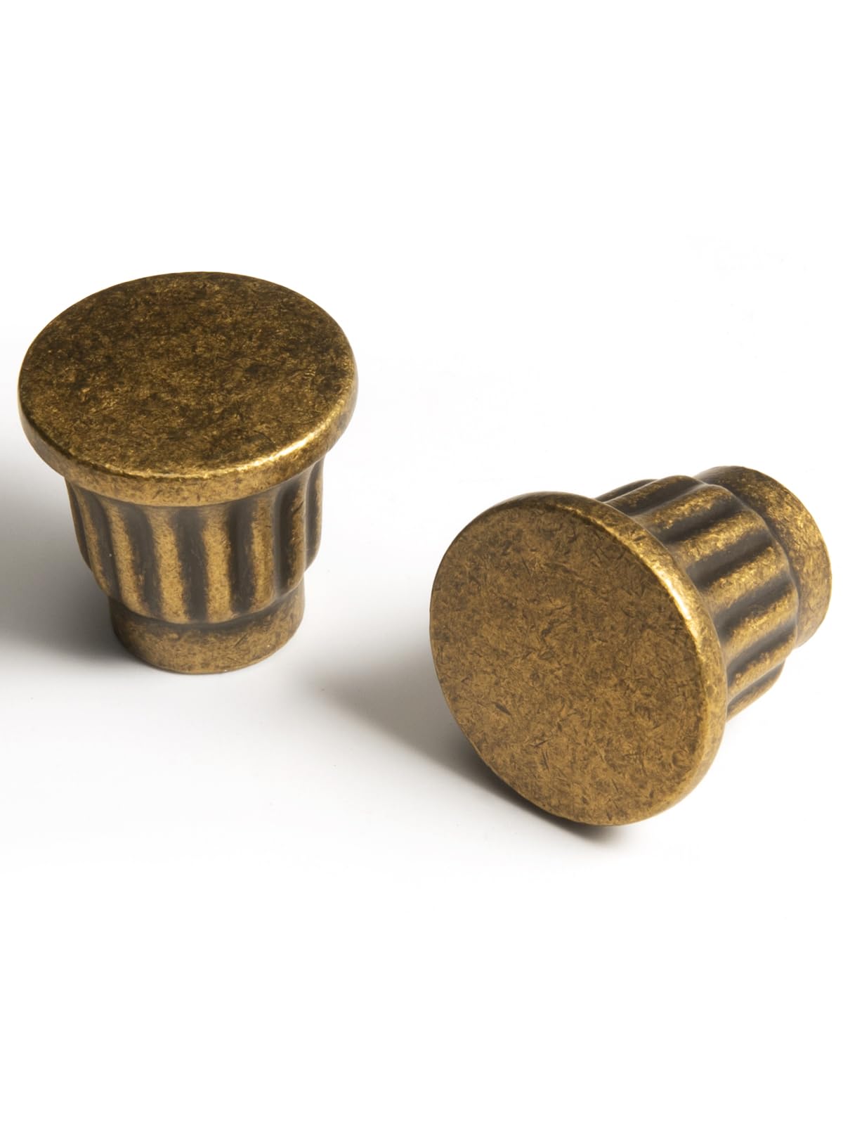 BEILEIOU Antique Brass Cabinet Knobs Classic Vintage Flat Drawer Pulls Zinc Alloy Drawer Knobs Kitchen Cupboard Bathroom Dresser Cabinet Hardware Handles (5, Antique Brass, Knob) — image 1