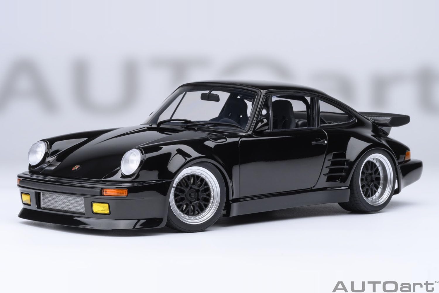 専用　1/18 オートアート ポルシェ 911 GT3 カレラ Infineon fit=scale-down,w=1200