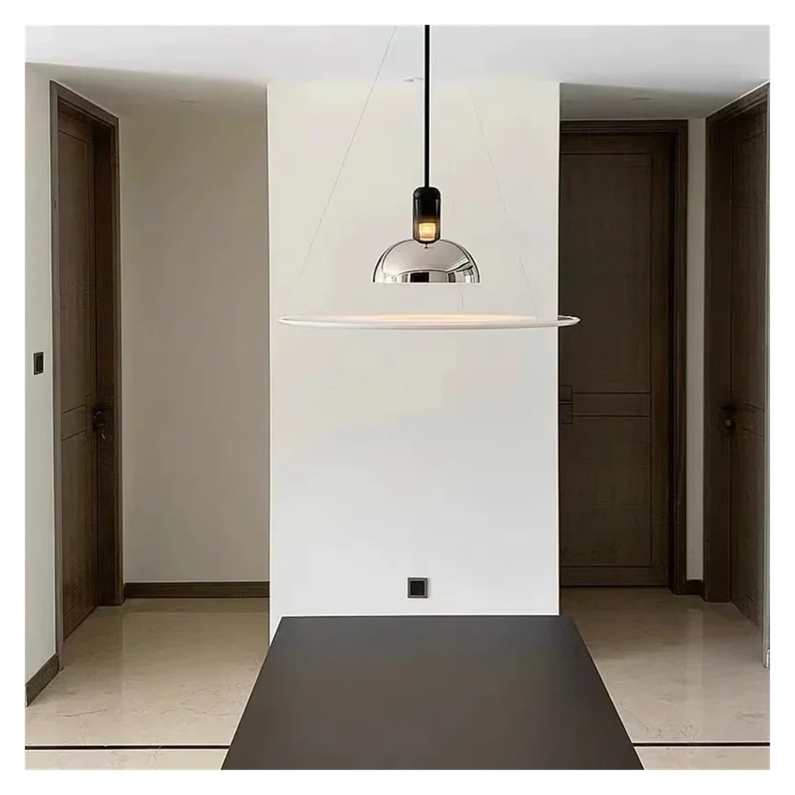Suspension Nordic Flying Sauce noir 60 cm lustre design danois salon