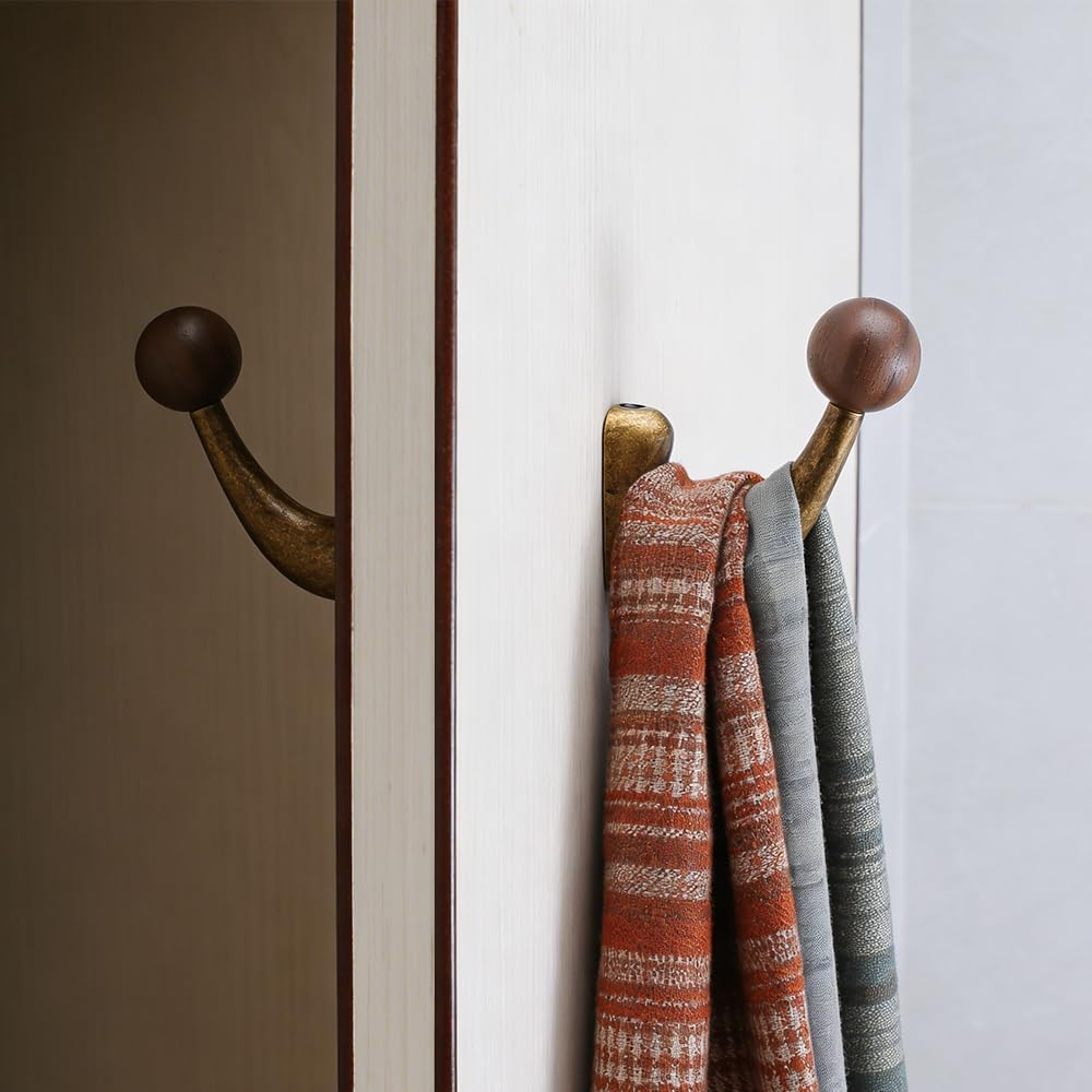 wall-mounted light luxury coat hooks, used for hanging coats, hats, scarves and towels, suitable for entrance halls, bathrooms and bedrooms (2, 7110Large-flowered Yellow Ancient + Walnut Wood)
