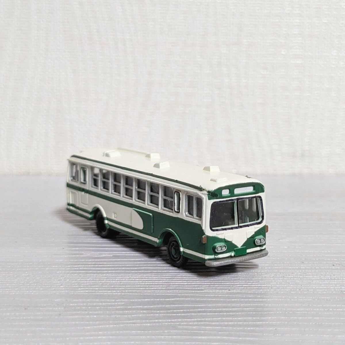 Nゲージ バスモデル 緑色 花柄 Nゲージ バスモデル 緑色 花柄 Yahoo